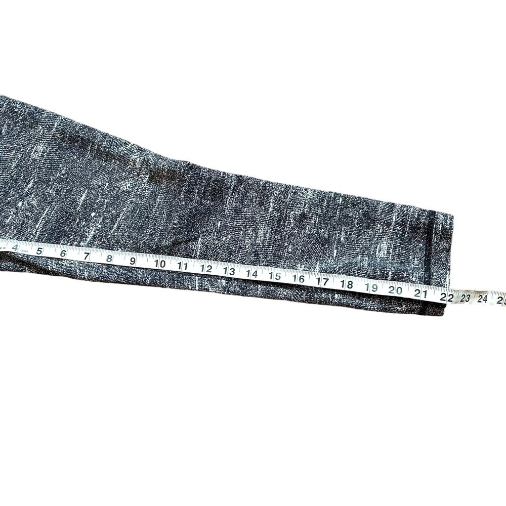 Lululemon Wunder Under Crop (Hi-Rise) *21" Rush Jacquard Black White - Picture 15 of 15